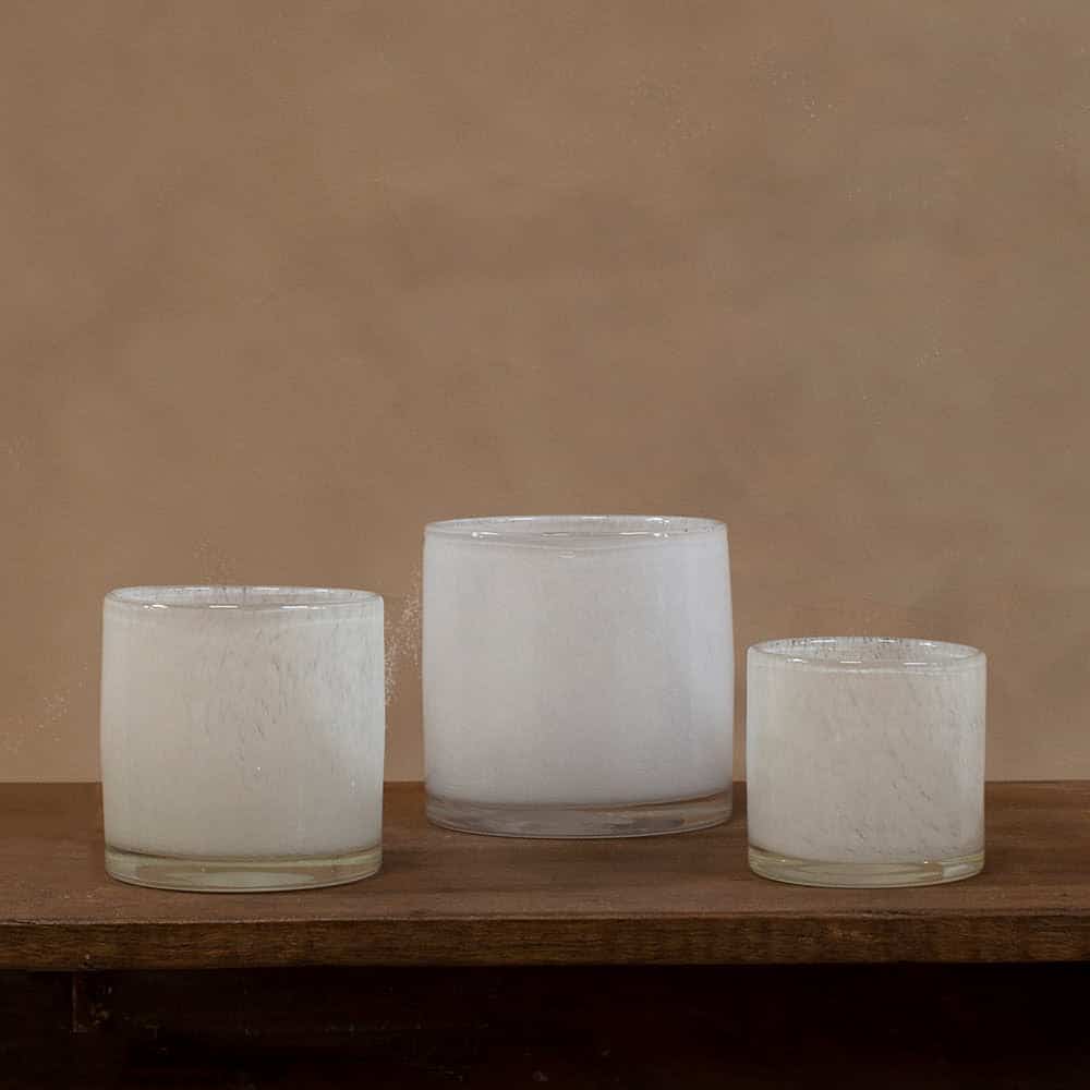 Ljuslykta Nilla vit 8cm