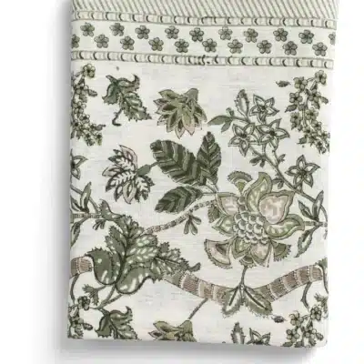 Linen tablecloth with Floral print in Olive
