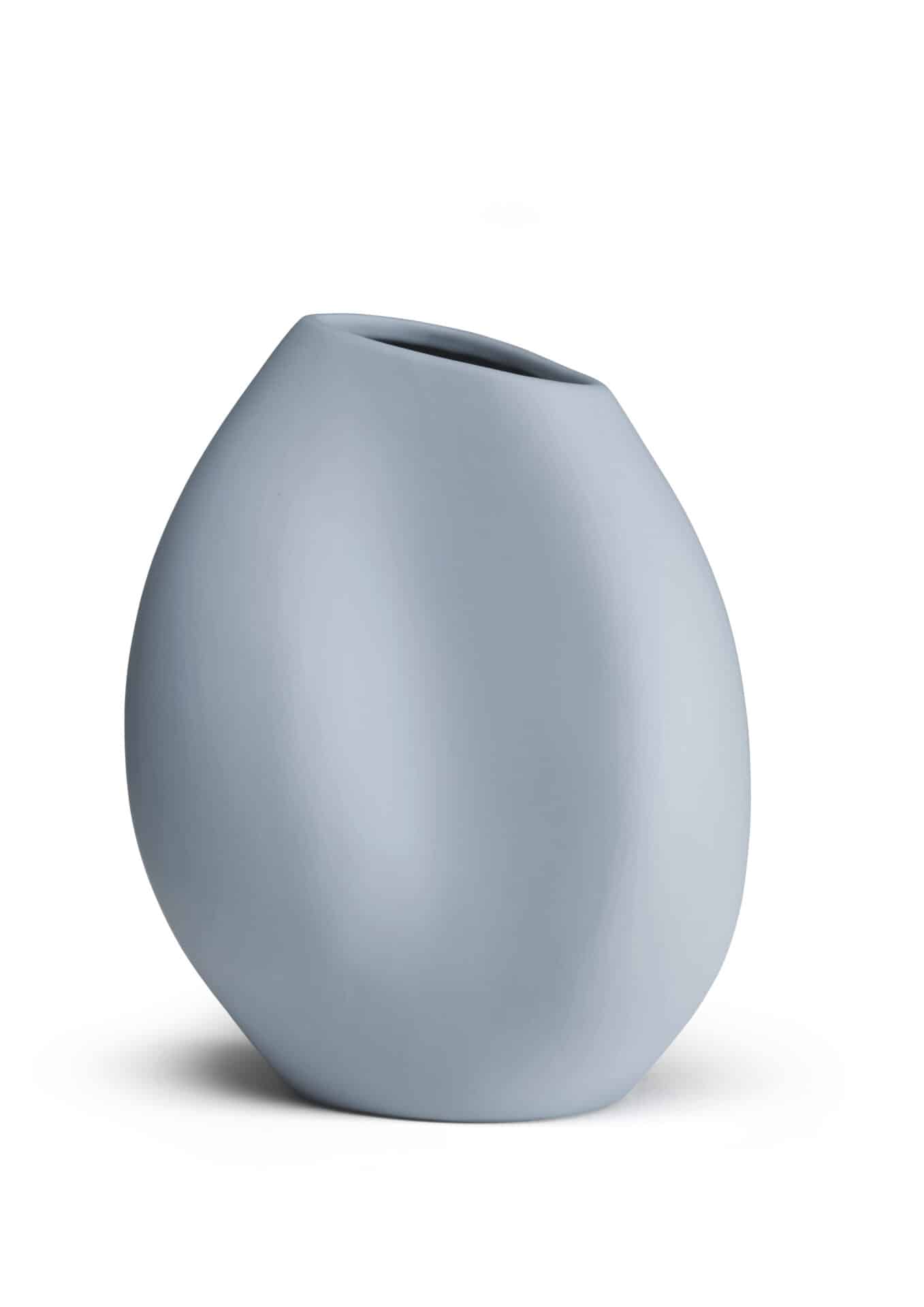 Lee-Vase-28cm-Pale-Blue