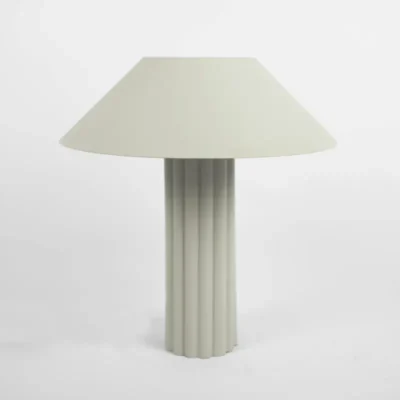 Bordslampa beige