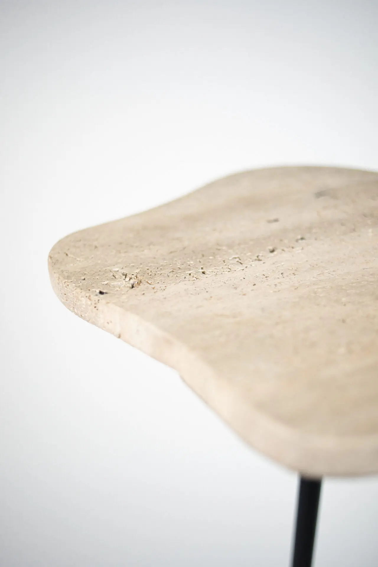 milo travertin bord2