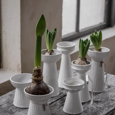 Lökvas naturvit h 19