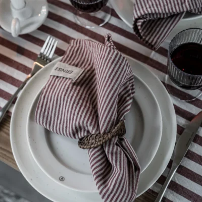 Kökshandduk bred rand röd/vit