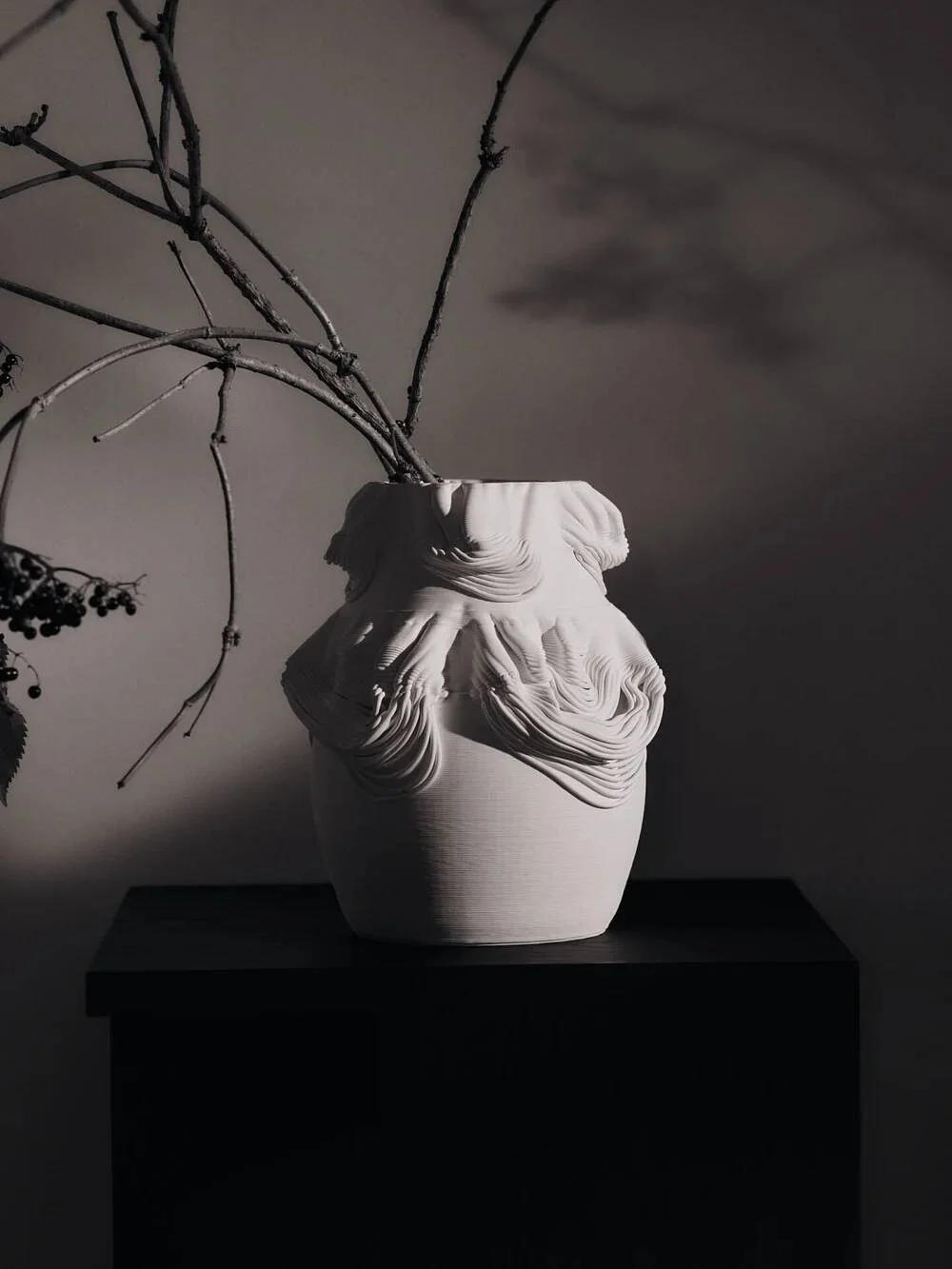 drisca vase off white