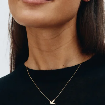 Dove Necklace Gold
