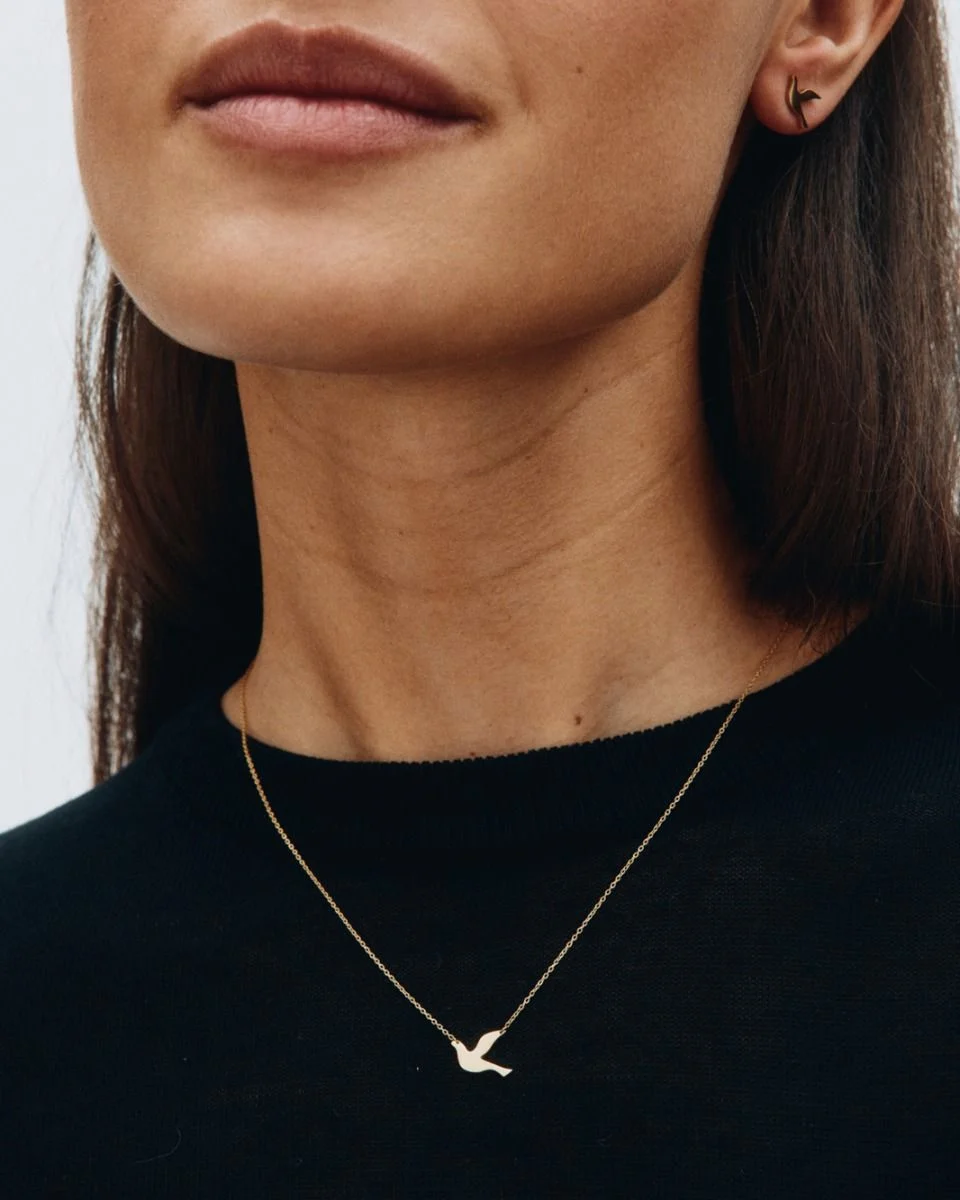 dove necklacee