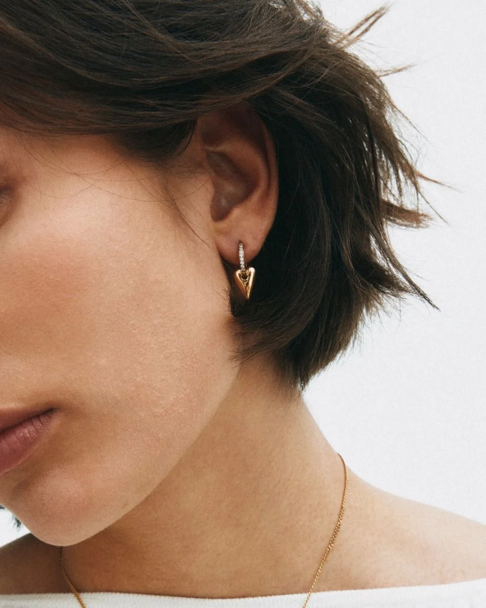 amore sparkle hoops