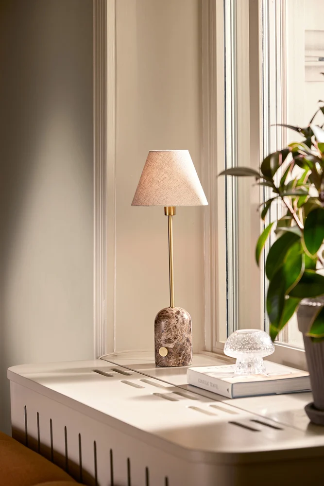 bordslampa gino mörk