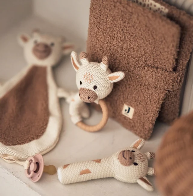 Har ni sett något gulligare🧸 Kolla in vårat barnsortiment på hemsidan signeratm.com eller i butik✨välkommen in!